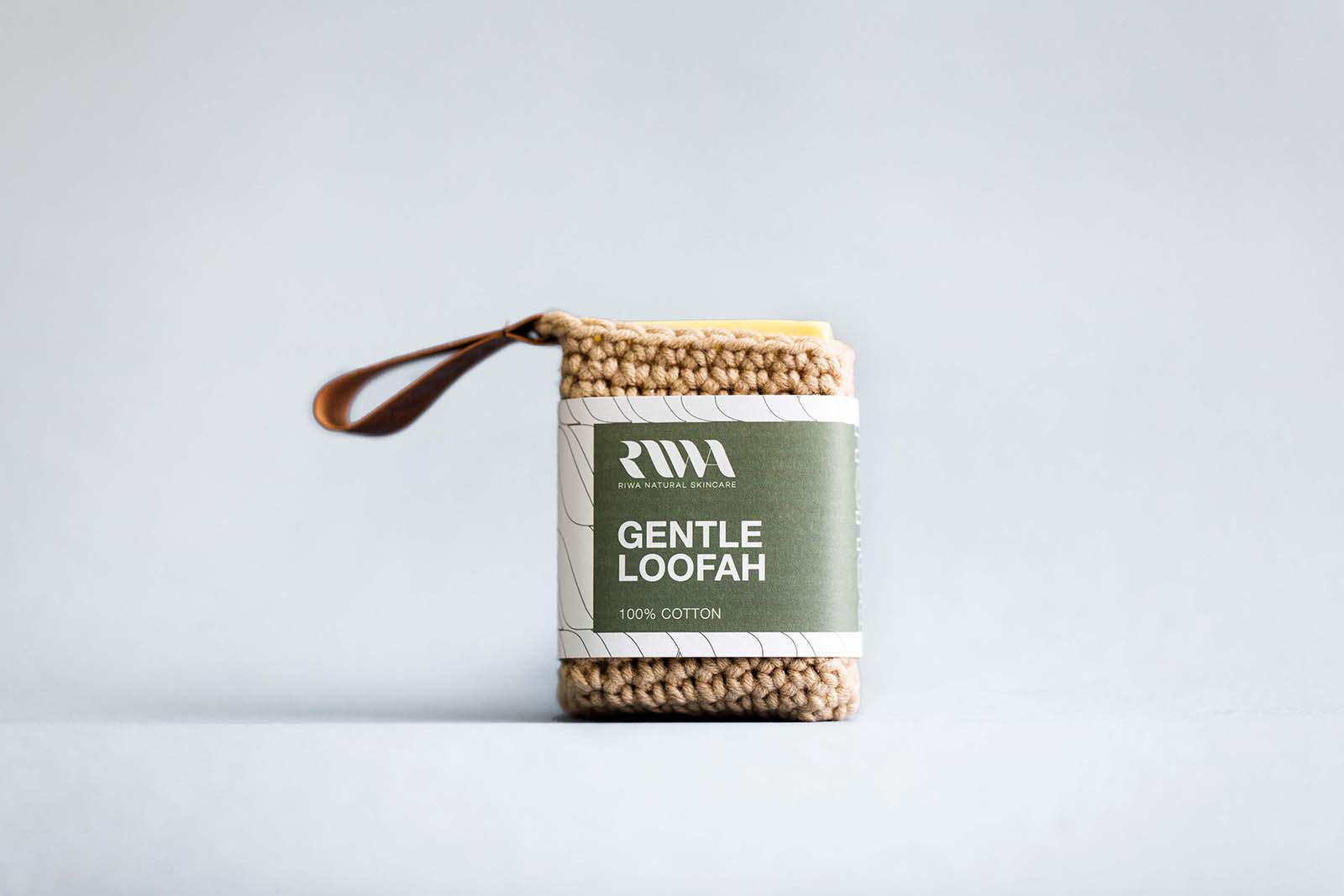Chamomile soap with gentle loofah pouch